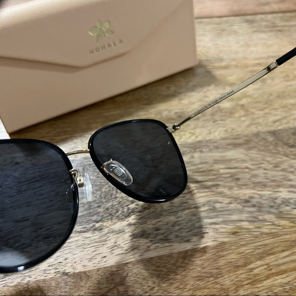 Mohala Eyewear Leahi Sunglasses - Picture 3 of 11